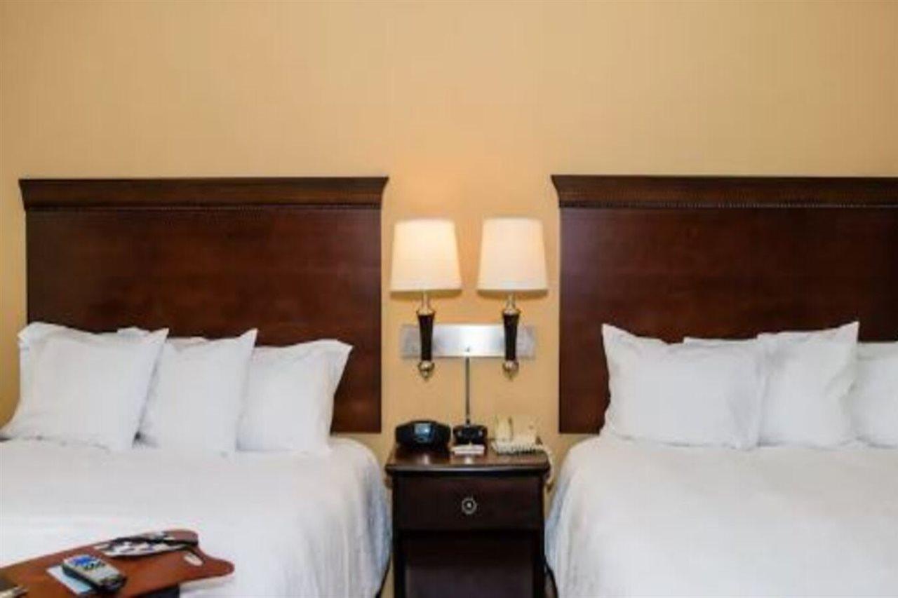 Hotel Hampton 3*