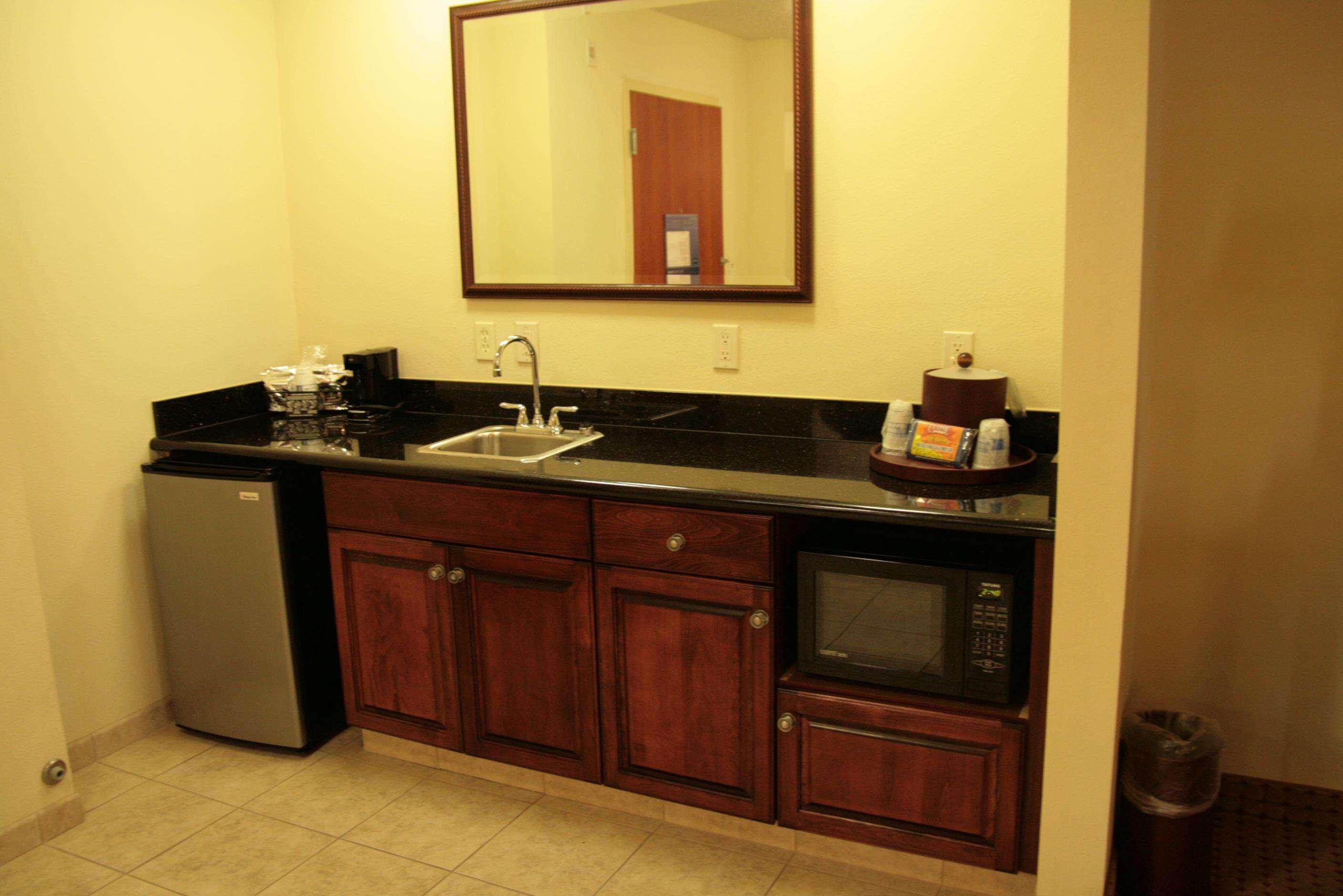 Hampton Hotel
