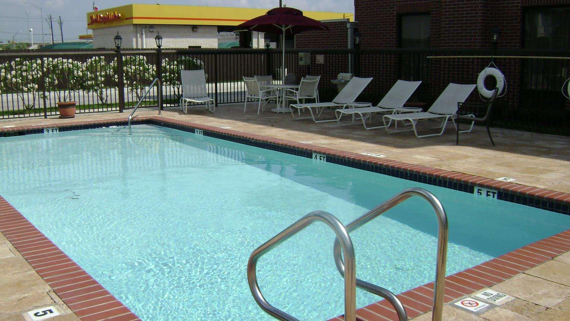 Hampton Hotel 3*