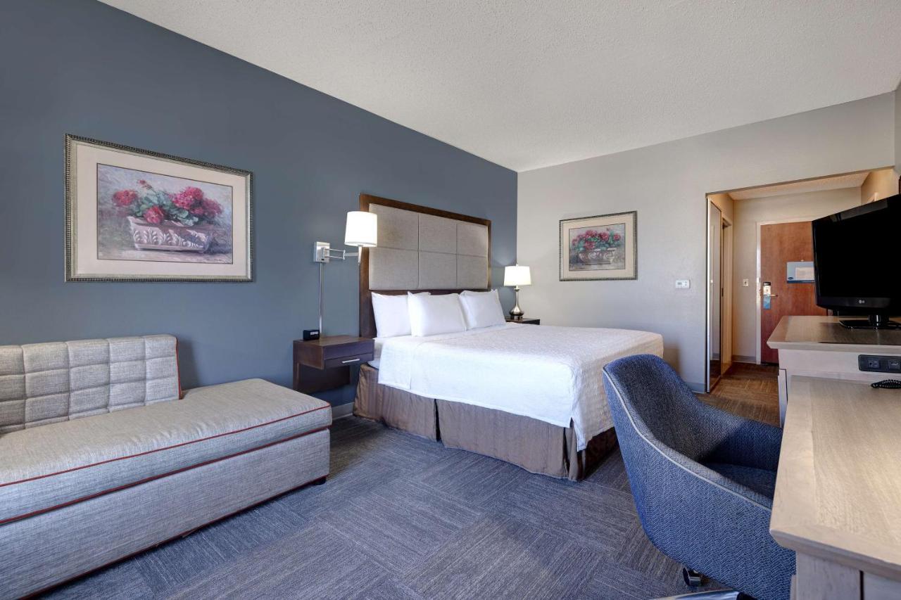 Hotel Hampton