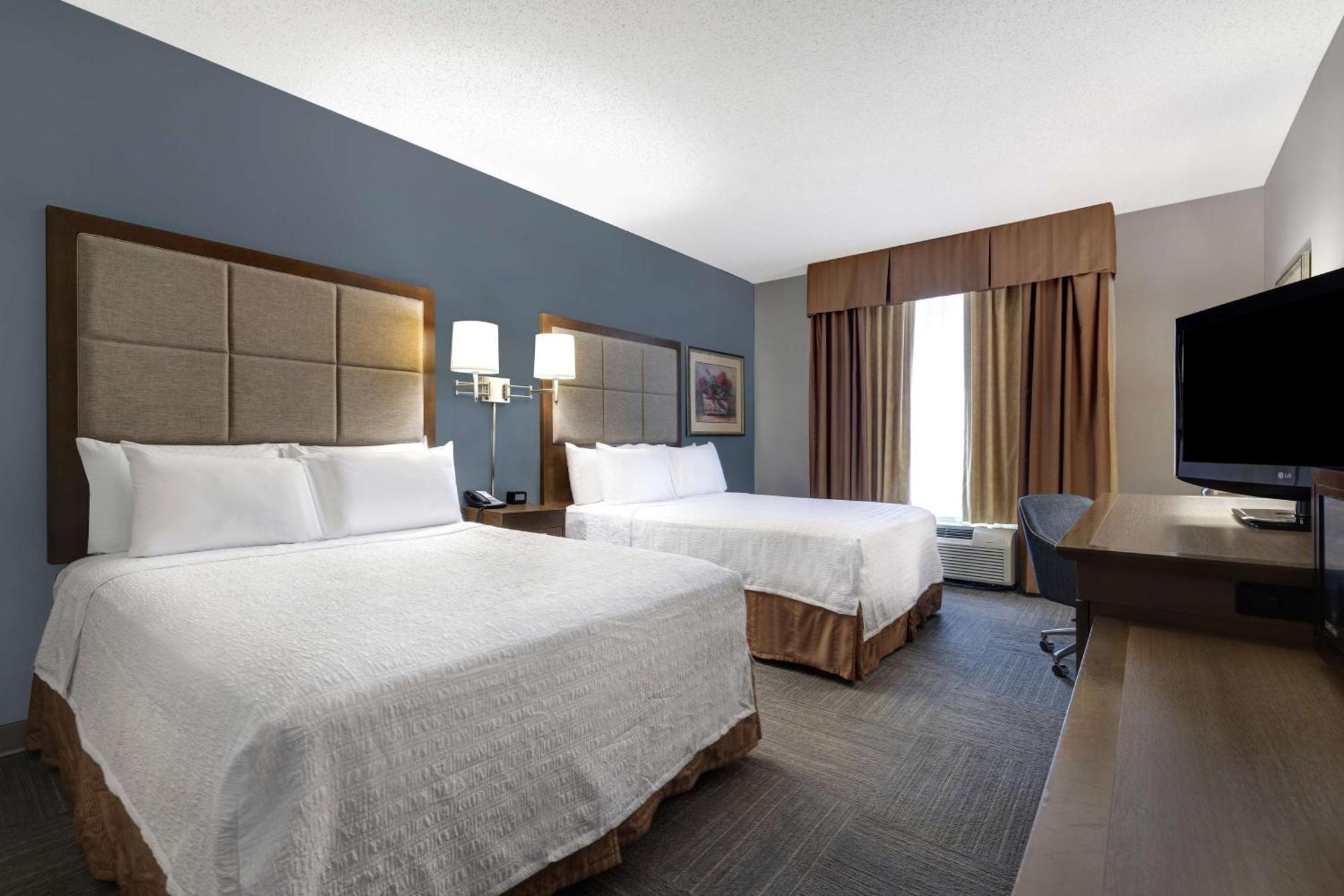 Hampton Hotel