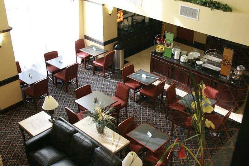 Hotel Hampton