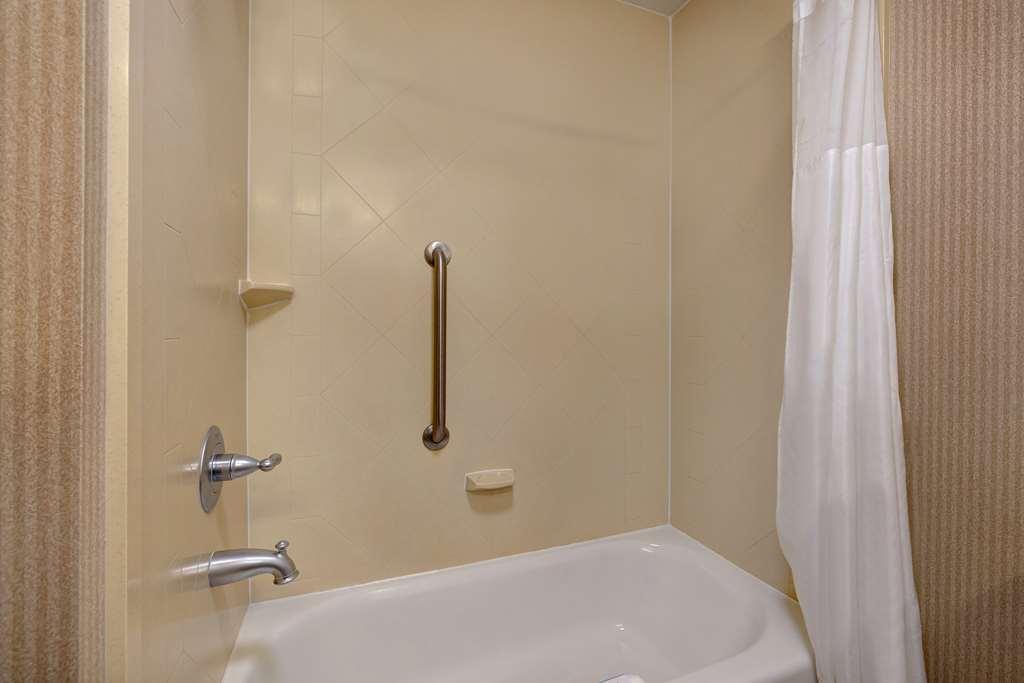 Hotel Hampton